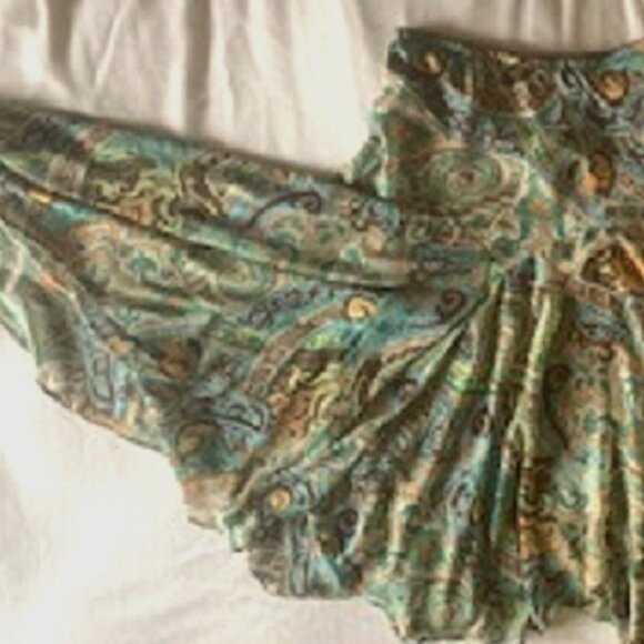 Share Similar items Sponsored See all   90s Newsworthy Pink MC Chiffon Asymmetri - Picture 6 of 8